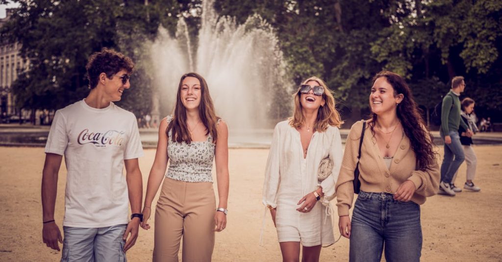 découvrez des activités insolites à paris à faire entre amis pour vivre des moments inoubliables et originaux dans la ville lumière.