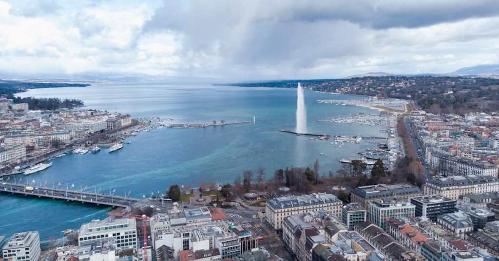 découvrez le lac léman, un joyau naturel entre la suisse et la france, idéal pour des activités nautiques, des balades pittoresques et des paysages à couper le souffle.