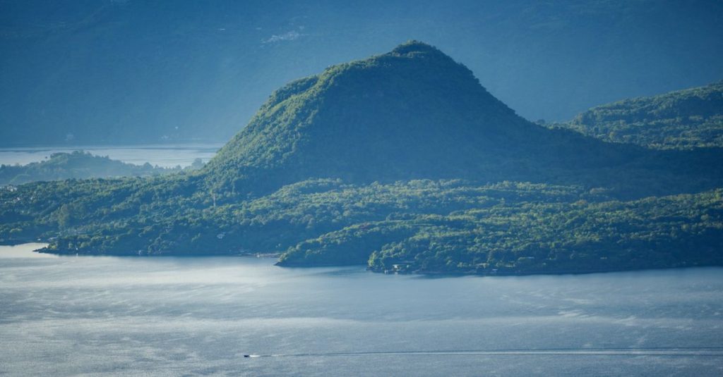 découvrez un itinéraire complet pour explorer le guatemala, incluant les sites incontournables, les conseils de voyage et les meilleures activités pour un séjour inoubliable.